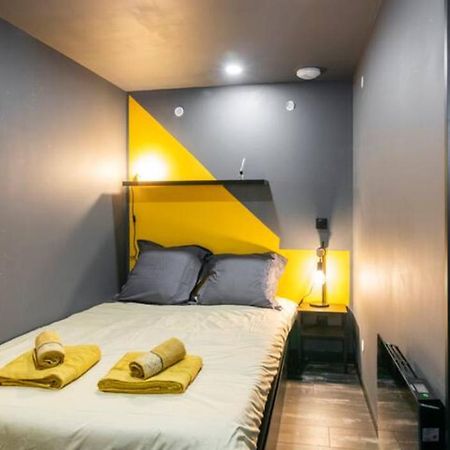 Black & Y'Hello T2 : Wifi/Parking/ 5' Centre-Ville อองกูแลม ภายนอก รูปภาพ