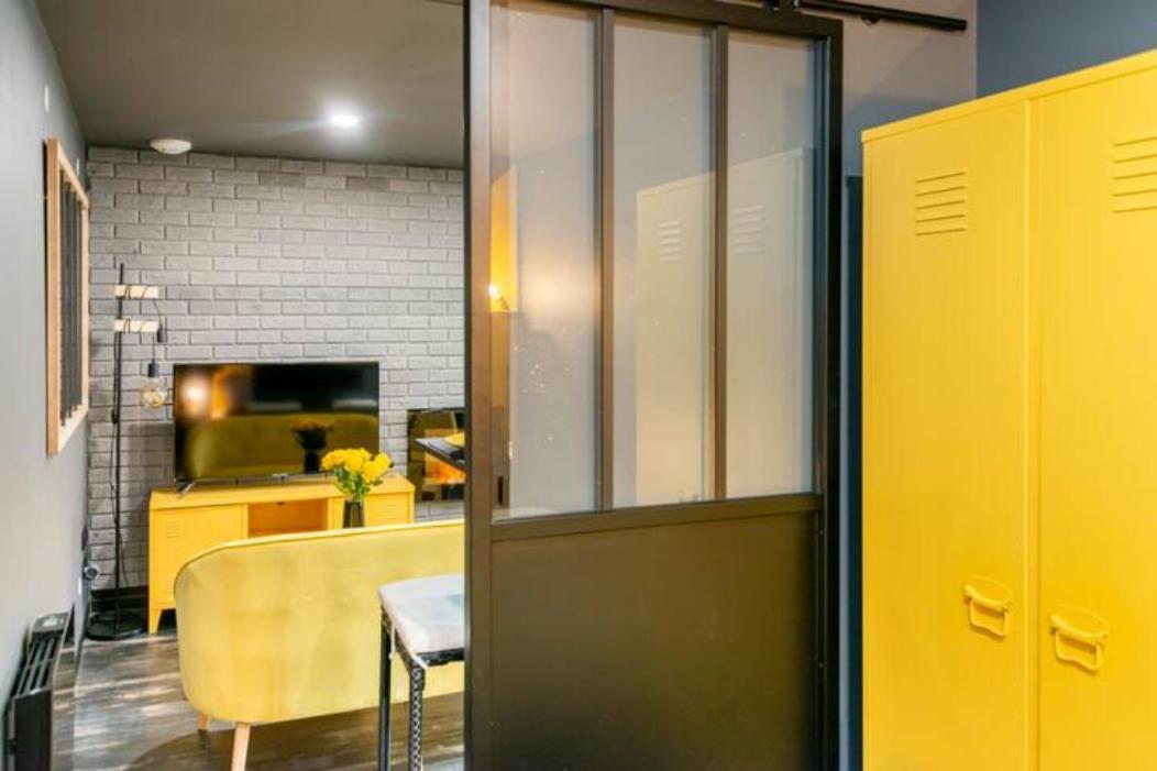 Black & Y'Hello T2 : Wifi/Parking/ 5' Centre-Ville อองกูแลม ภายนอก รูปภาพ